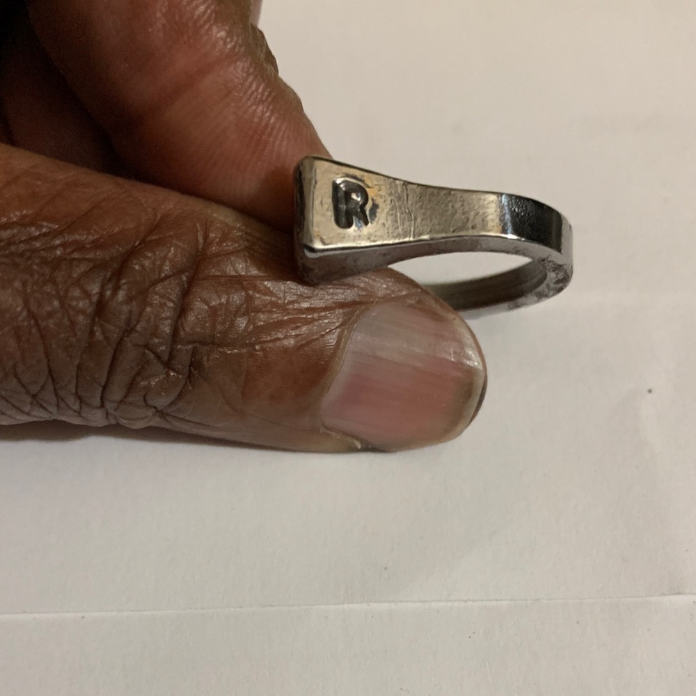 Unique Sterling Silver Ring size 6 with (R) engraved